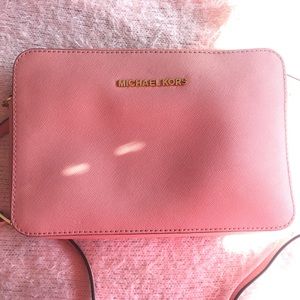 Michael Kors Jet Set Crossbody